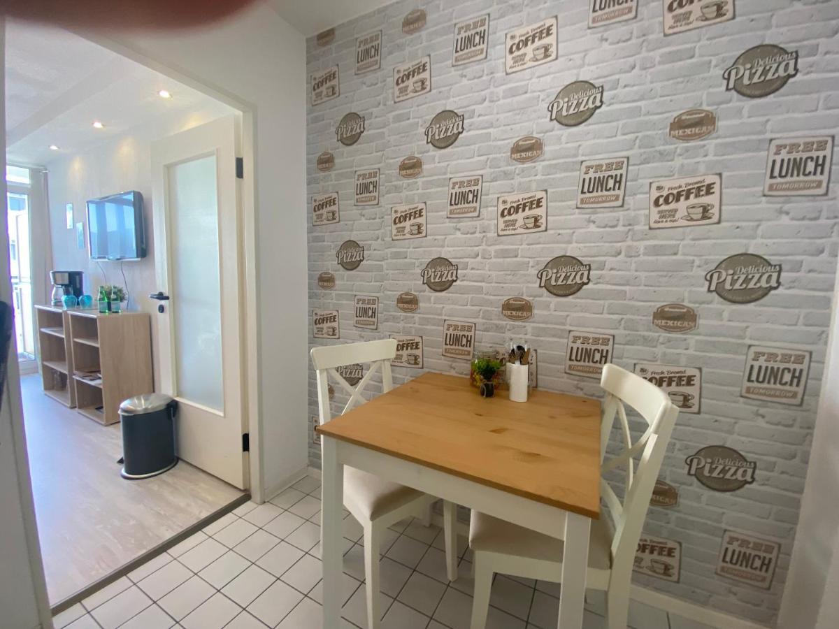 Charming Apartment - Balcony - Wifi - Kitchen Magdeburgo Exterior foto