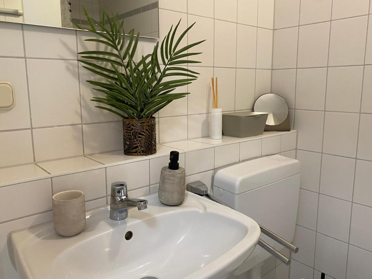 Charming Apartment - Balcony - Wifi - Kitchen Magdeburgo Exterior foto